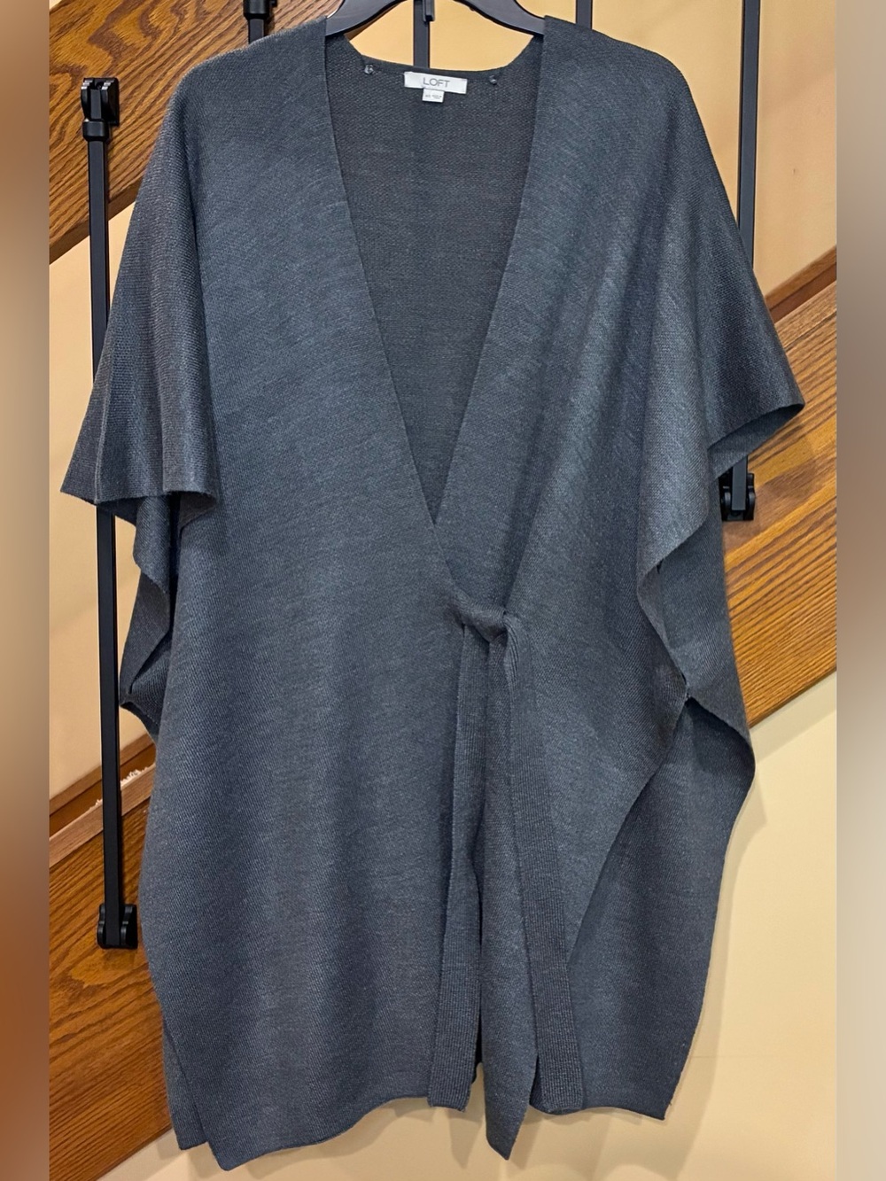 LOFT Wrap Tie Front Tight-Knit V-Neck Lightweight charcoal gray SZ M/L